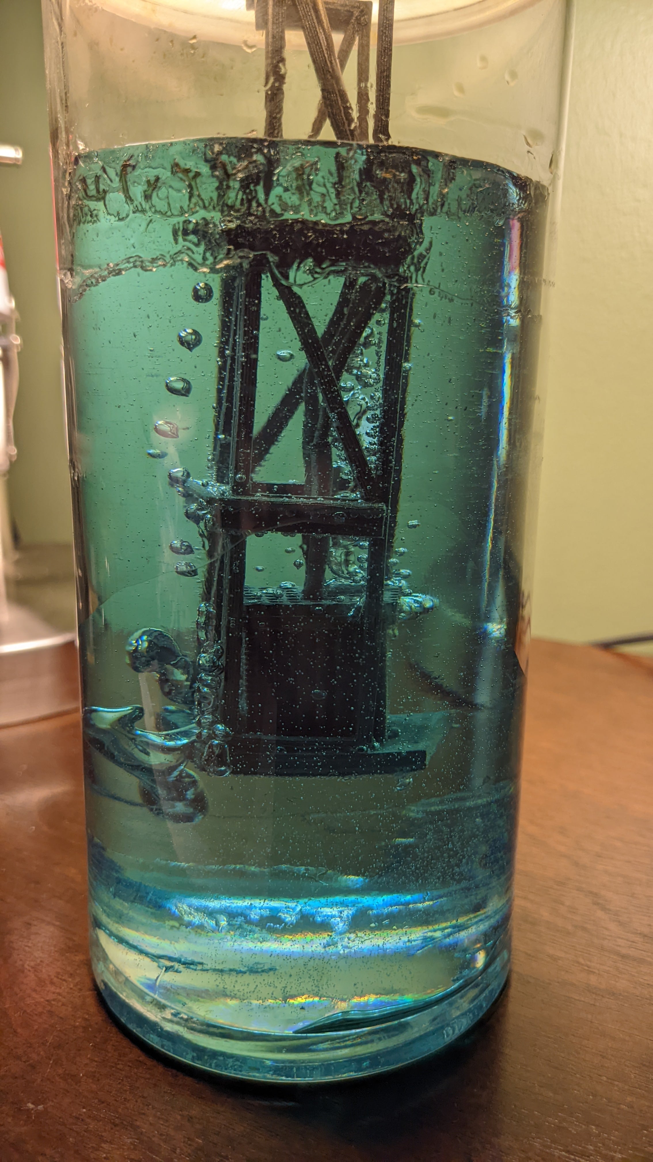 Core submerged in epoxy with light off